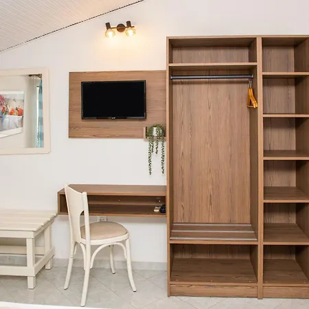 Akti Luxury & Olympiakí Aktí